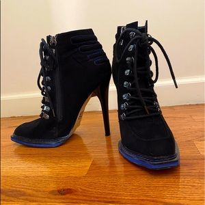 GX by Gwen Stefani Tear Drop Ankle Bootie Size 9